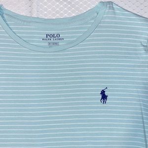 Fitted women’s cut Polo with soft cotton, embroidered navy Polo logo, medium